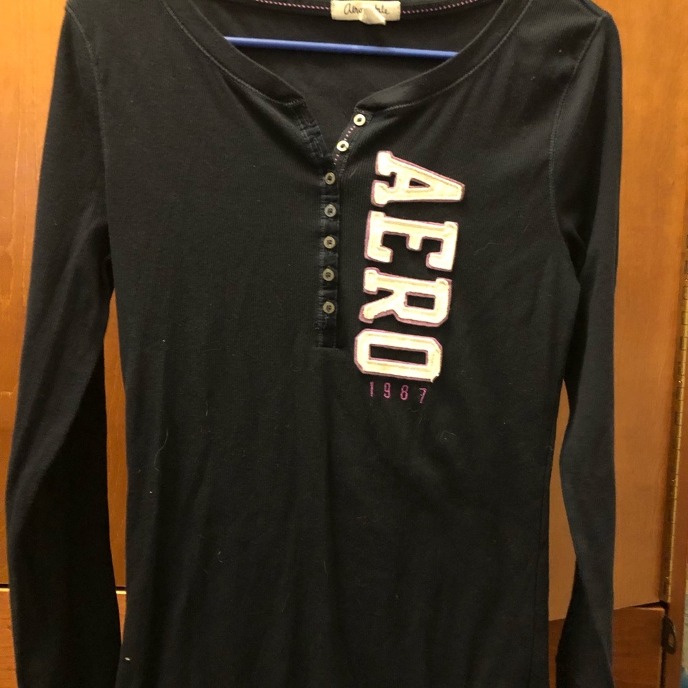 Aeropostale skinny fit shirt hardly worn